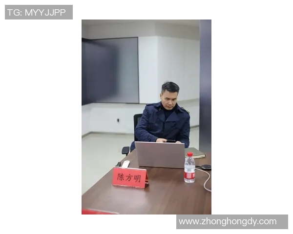 南充籍现役足球明星的成长历程与辉煌成就探讨 南充籍现役足球明星的成长历程与辉煌成就探讨