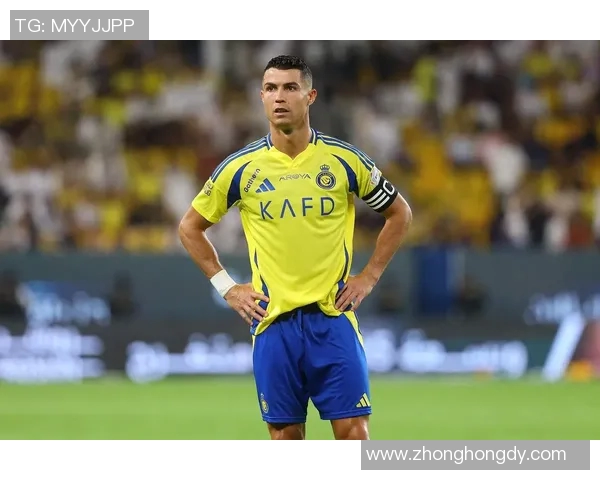 深入探讨足球明星背后的故事与心路历程的精彩采访技巧与方法