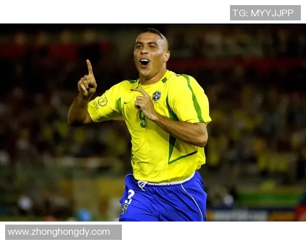 足球明星休闲装扮搭配指南展现个性与时尚的完美结合 足球明星休闲装扮搭配指南展现个性与时尚的完美结合