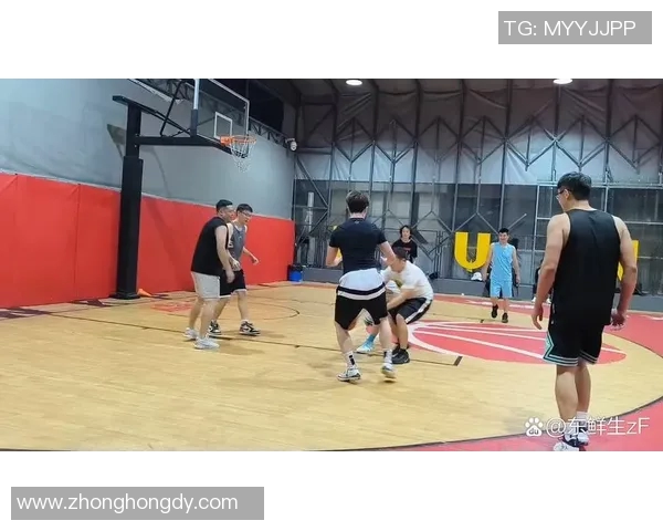 微山篮球明星的崛起与奋斗历程揭秘，展现青春热血与梦想追逐的精彩故事